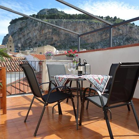 Terrazza Del Cortile - By Vacation Service Cefalu Bagian luar foto